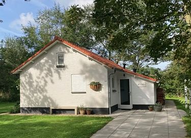 Vakantiebungalow op bosrijk park aan de kust - 3