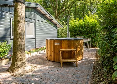 Design boshuisje met privé hottub - 2