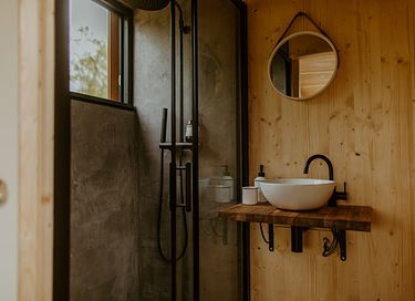 Romantisch Tiny house midden in de natuur - 11