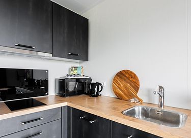 Tiny House met verwarmd buiten ligbad - 8
