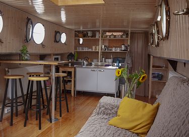 Charming houseboat in a peaceful environment - 25