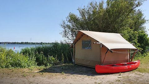 Safari tent for 2 persons at the waterfront - 4