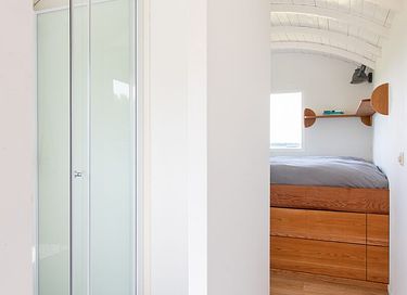 Prachtige pipowagen met veel privacy  - 13