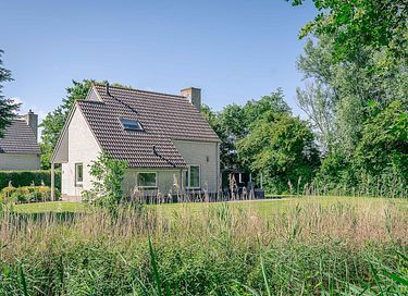 Luxury home with spacious garden on Texel - 16