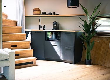Chalet design avec bain à remous, sauna et terrasse sur le toit - 5