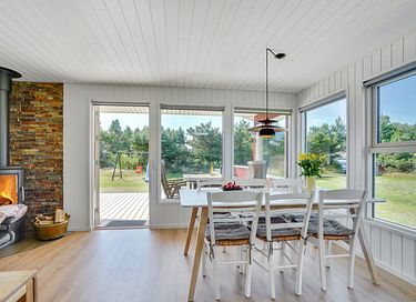Gezinswoning met grote tuin en sauna - 22