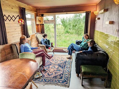 Peace and quiet for the whole family - 2