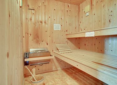 Vakantiehuis aan het water op een mooie plek - 13