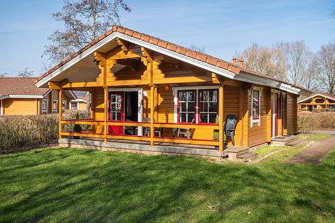 Chalet confortable dans un parc confortable - 2