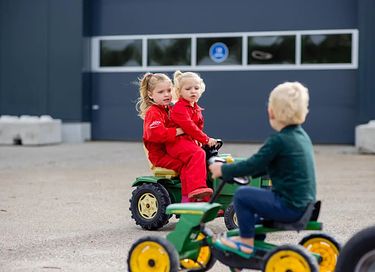 Glamping op akkerbouw en speelboerderij - 8