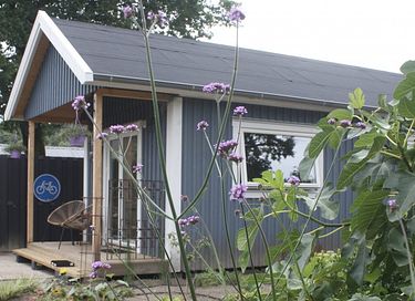 Tiny house for 2, possibly with dinner - 4