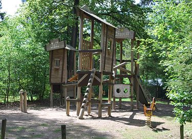 Gemütliche Gondel in den Wäldern von Drenthe - 11
