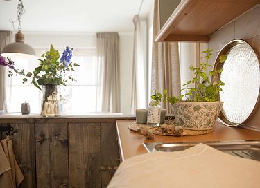 Cozy family cottage near beach and sea - 8
