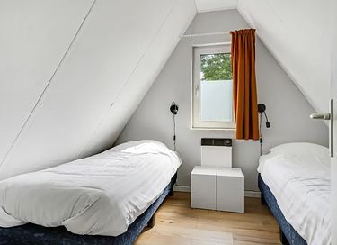 Modernes Einfamilienhaus mit großem Garten - 11