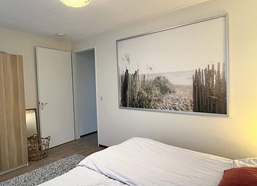 Rietgedekte villa met uitzicht over het meer - 24