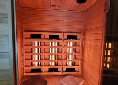 Wellnesshuis met jacuzzi en sauna - 8