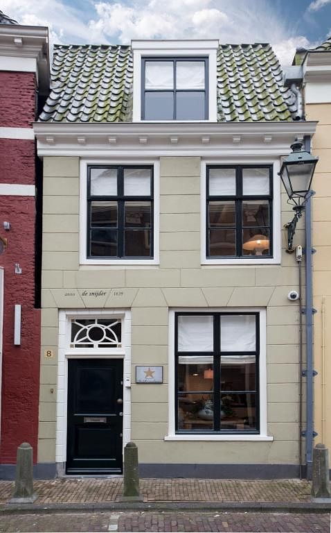Apartment in a 17th century national monument - 2