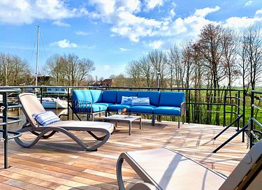 Water villa in a beautiful spot in Friesland - 7