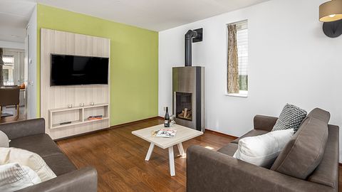 Child-friendly vacation villa with sauna - 3