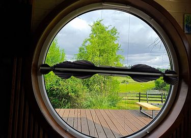 Tiny House with Private Jacuzzi  - 4