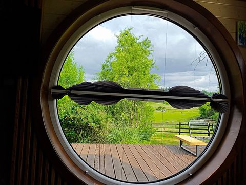 Tiny House with Private Jacuzzi  - 4
