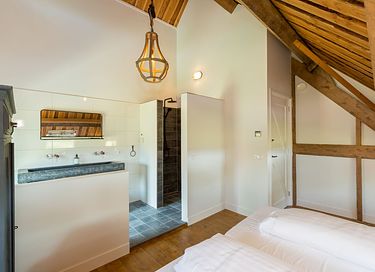 Groot en luxe vakantiehuis in Zeeland - 16