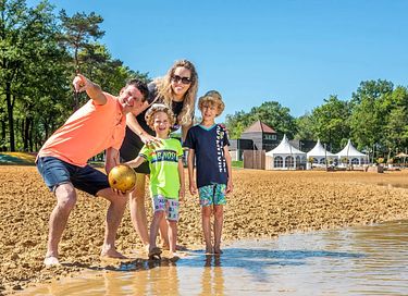 Unieke overnachting boven het water (6p) - 23