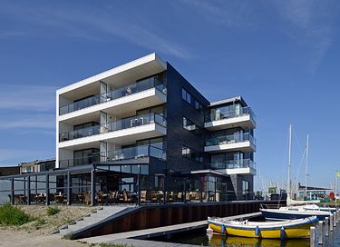 Apartment on a beautiful lake - 2