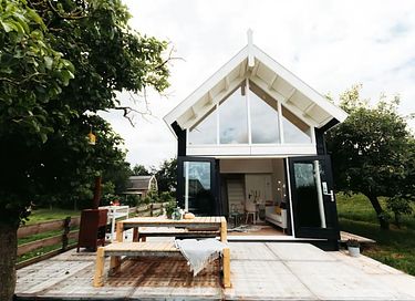 Tiny House in boomgaard tussen de schapen - 2