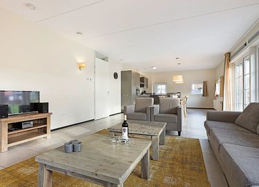 Detached group home close to the beach - 6