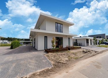 Ruime villa (8p) met eigen wellness - 39