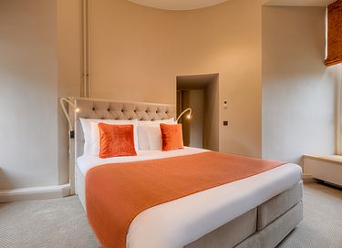 William of Orange's ancient castle room - 20