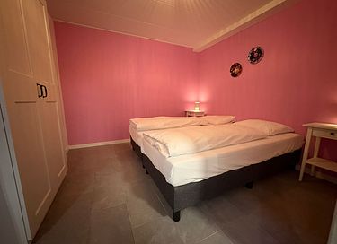 Villa en pleine forêt avec sauna et aire de jeux extérieure - 24