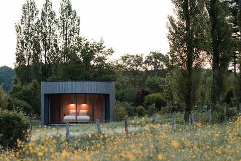 Panoramic suite in Burgundy - 5