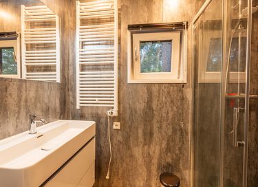 Luxe vakantiehuis (4p) met hottub in het bos - 8