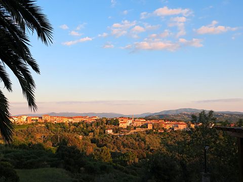 Vakantiehuis in de natuur met mooi uitzicht - 5