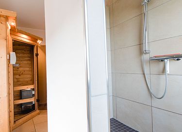 Maison de campagne spacieuse avec sauna privé et cabane de barbecue - 29