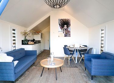 Tiny house près de l'eau en parc - 5
