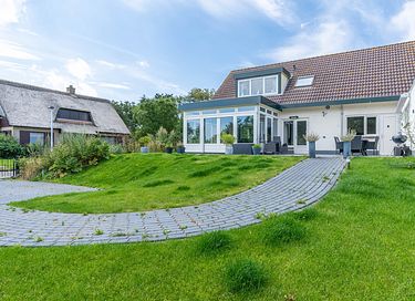 Family house in cozy seaside resort on Texel - 3