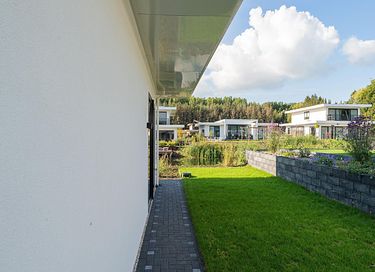 Luxury waterfront villa with private jetty - 41
