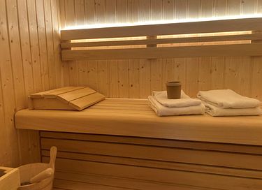 Romantic holiday home with sauna - 11