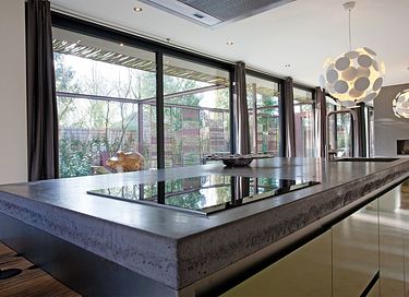 Een design bosvilla gemaakt van staal  - 10