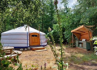Charming yurt with a view of nature - 2