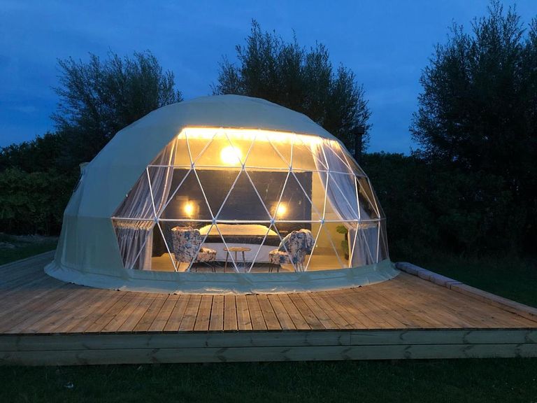 Glamping Dome mit privatem Whirlpool und Aussicht - 1