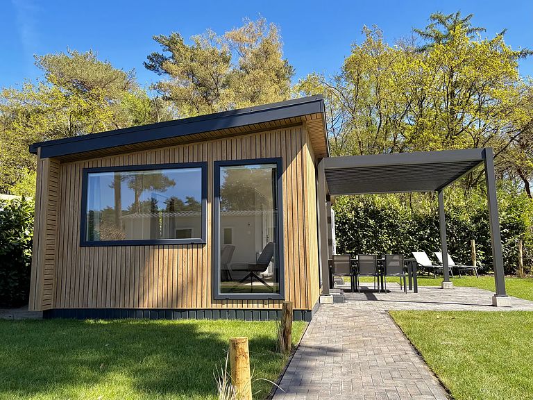 Boslodge op leuke camping in Overijssel - 1