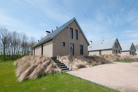 Geräumige Gruppenvilla am Wasser - 3