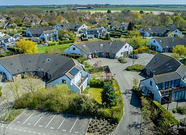 Bungalow (4p) near the water in Zeeland - 3