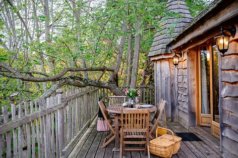 Sleeping Among the Tree Tops in a Wooden Castle - 4