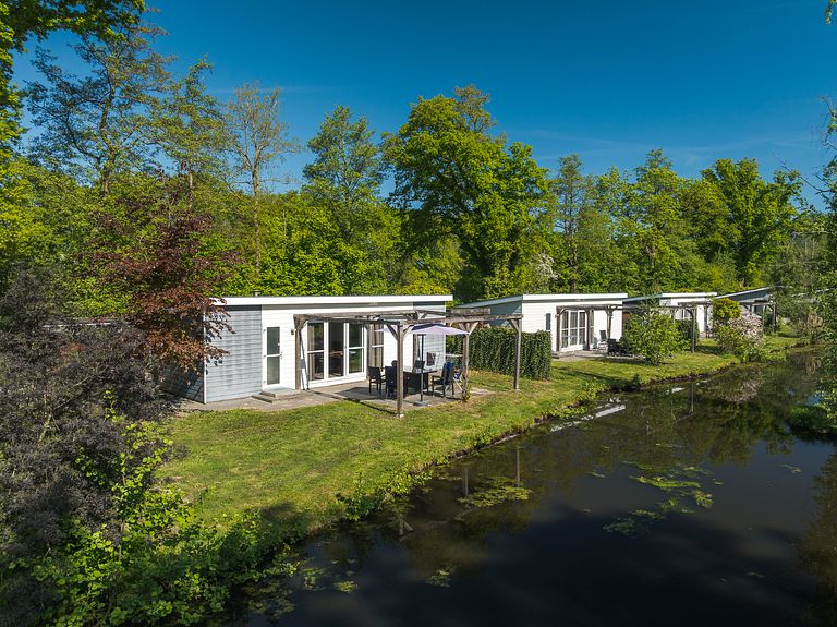 3-persoons lodge gelegen aan het water - 1