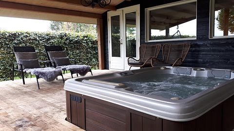 Sfeervol vakantiehuis met heerlijke jacuzzi - 2